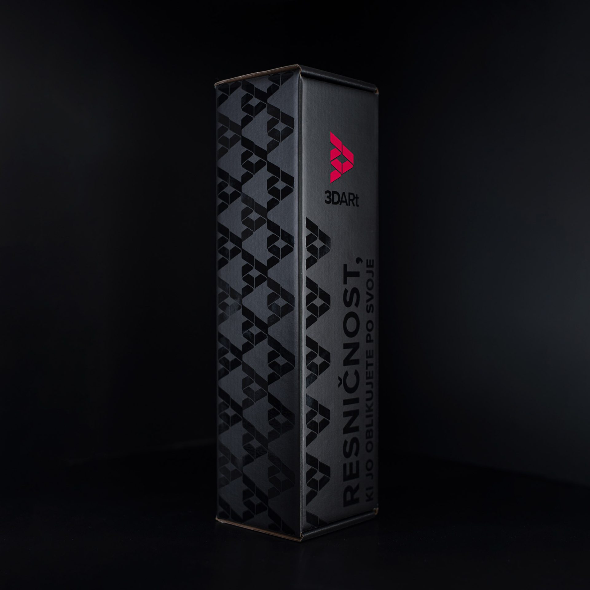 Custom business packaging for Flaska water bottle